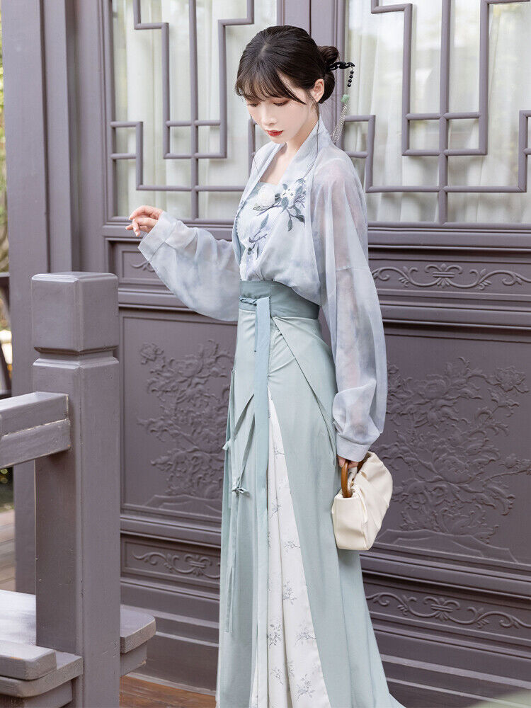 Summer Song Dynasty Gray Hanfu by YandanHanfu short shirt skirt | Chinese style